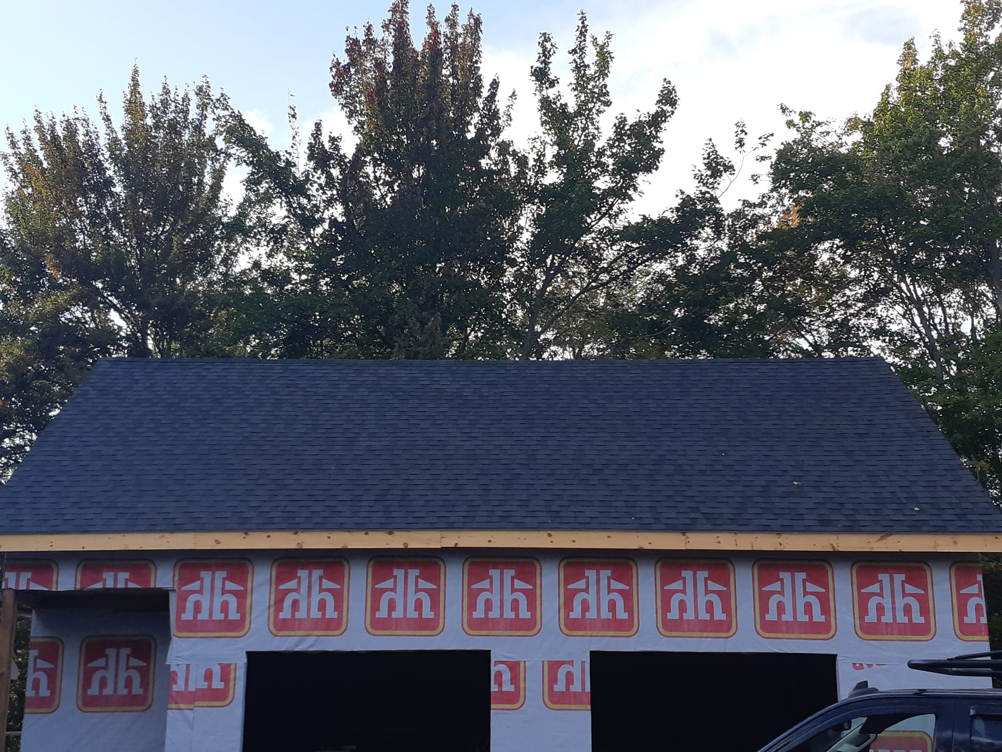 Completed roofing project